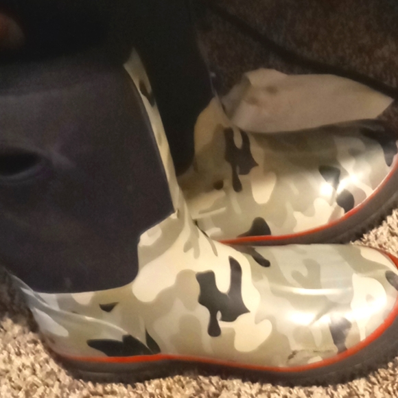 Rain boots